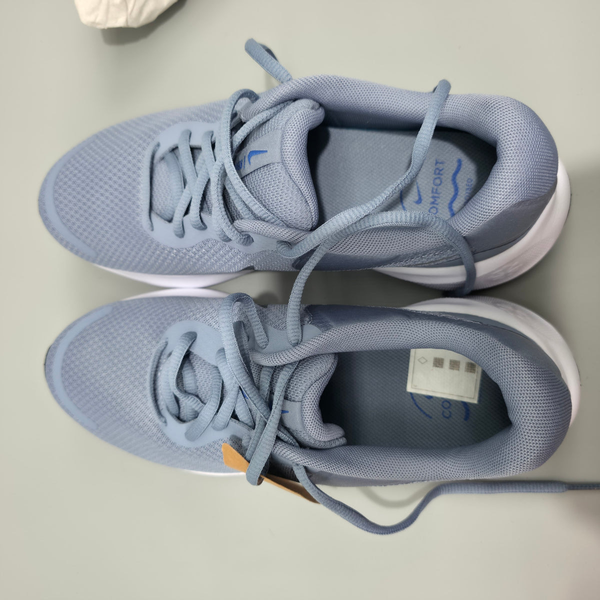 Nike Revolution 7 Men’s Running Trainers Blue Silver FB2207-403