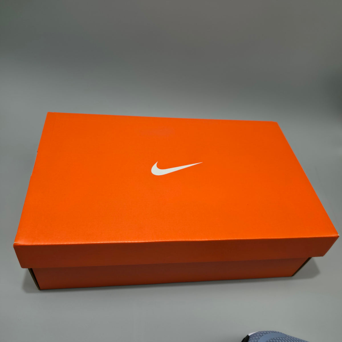 Nike Revolution 7 Men’s Running Trainers Blue Silver FB2207-403