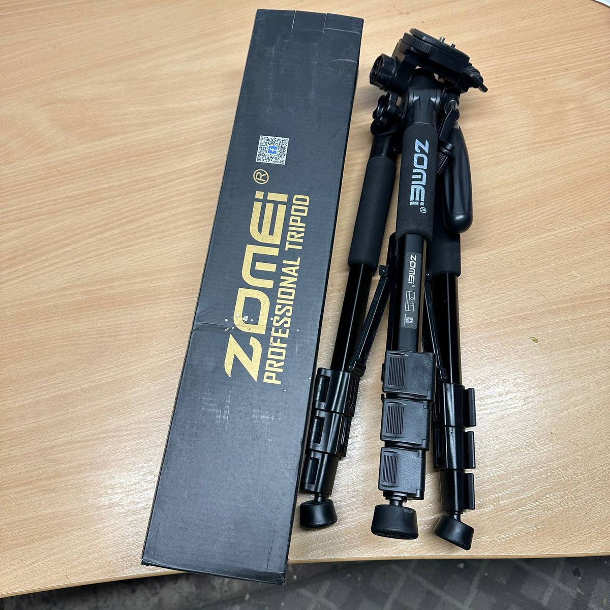 Camera Tripod 55 Inch Aluminium Lightweight Portable 3 Way Pan Head Zomei Q111