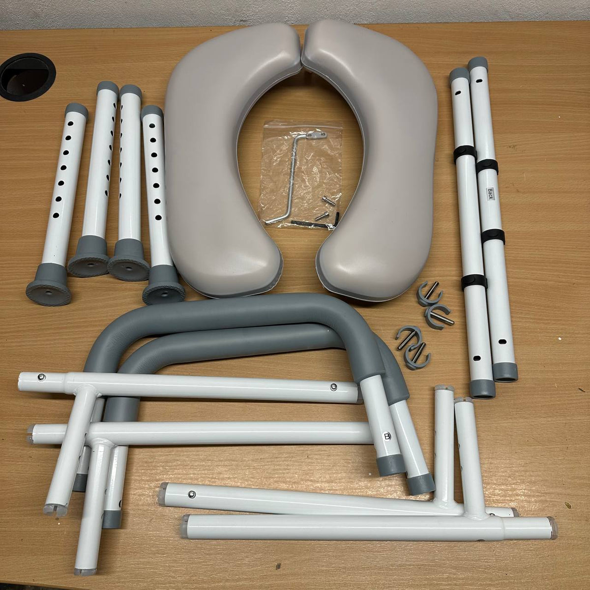 Raised Toilet Seat with Handles Toilet Riser Elderly Bathroom Support Agrish