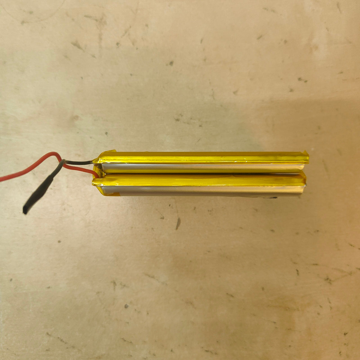 3.7V 10000mAh 37Wh LiPo Lithium Polymer Rechargeable Battery 1260110